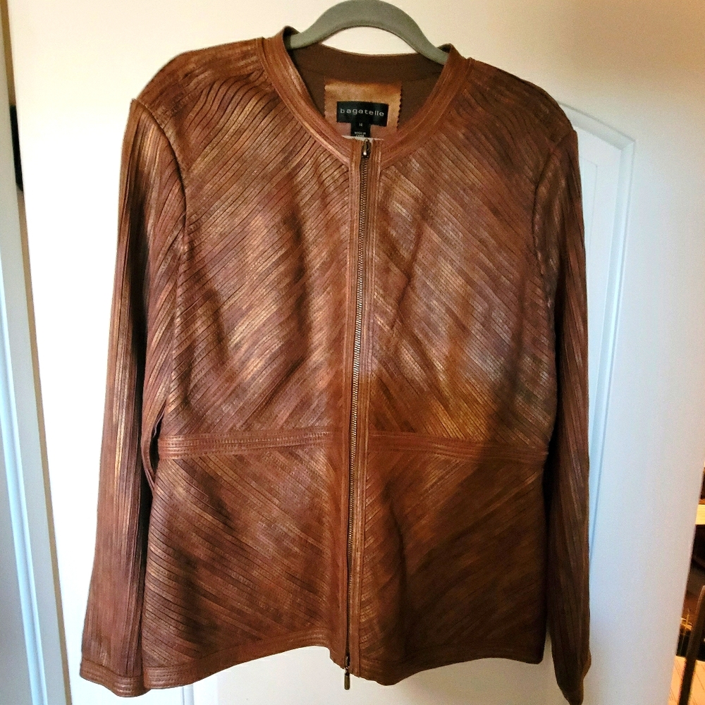 Zippered jacket